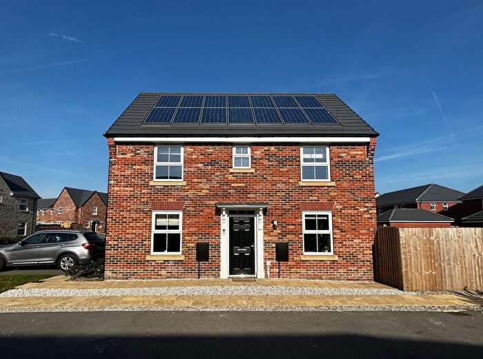 3 Bedroom Mews For Sale In Birchfield Street, Longridge, PR3