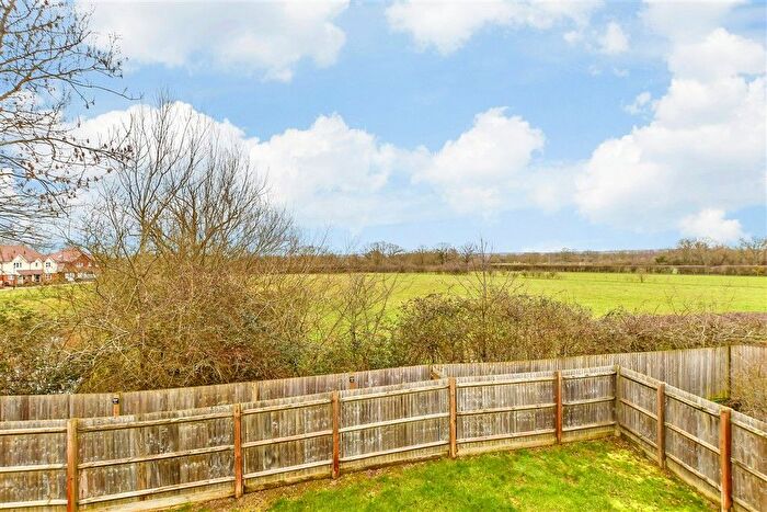 3 Bedroom End Terrace House For Sale In The Weavers, Headcorn, Kent, Kent, TN27