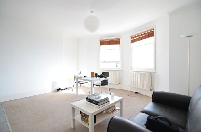 1 Bedroom Flat To Rent In Western Road, Brighton, BN1