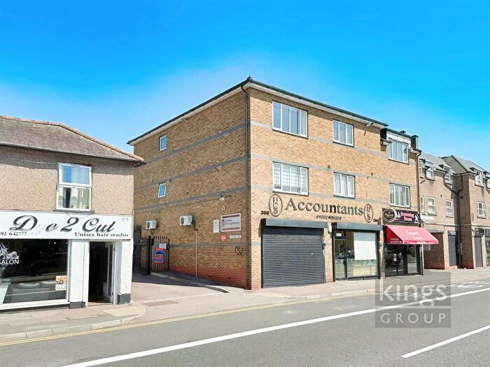 1 Bedroom Flat For Sale In High Street, Waltham Crosss, EN8