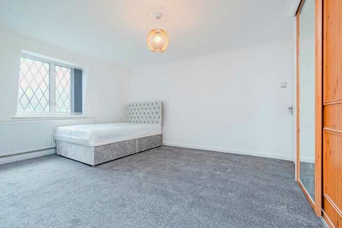 Leisure Facility Commercial To Rent In Brighton Road, Hooley, Coulsdon, Surrey, CR5