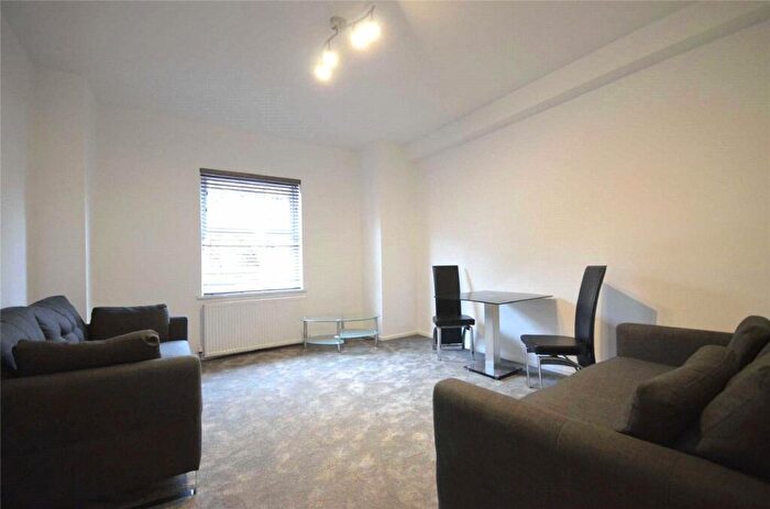 1 Bedroom Apartment To Rent In - Orchard Street, West Didsbury, Manchester, M20