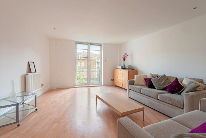 2 Bedroom Apartment To Rent In Palgrave Gardens, London, NW1