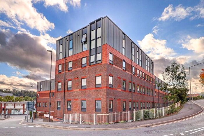 1 Bedroom Flat For Sale In Bellfield Road, High Wycombe, HP13