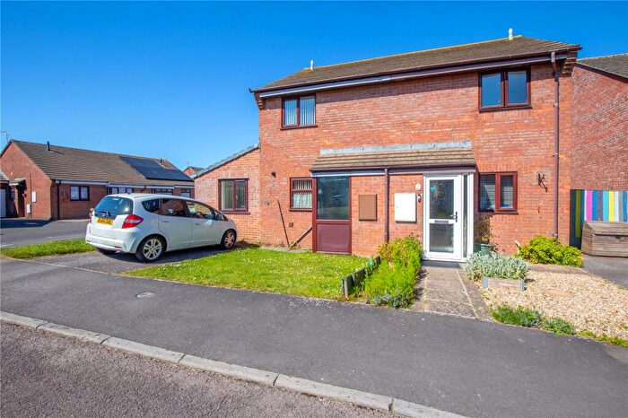 2 Bedroom Semi-Detached House For Sale In Nutfield Grove, Filton, Bristol, BS34