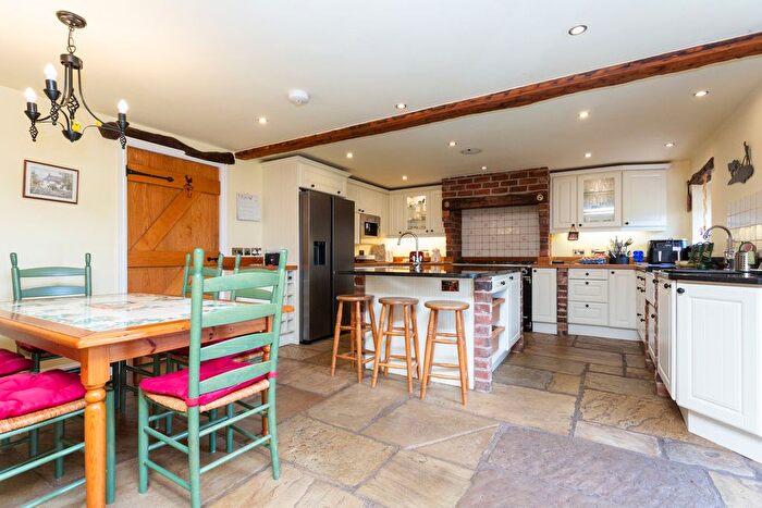 4 Bedroom Barn Conversion For Sale In Hollowforth Lane, Woodplumpton, PR4