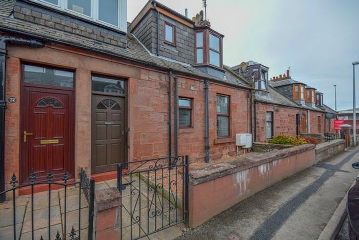 1 Bedroom Flat To Rent In Rossie Street, Arbroath, Angus, DD11