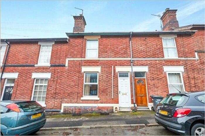 5 Bedroom Terraced House To Rent In Stepping Lane, Derby, Derbyshire, DE1