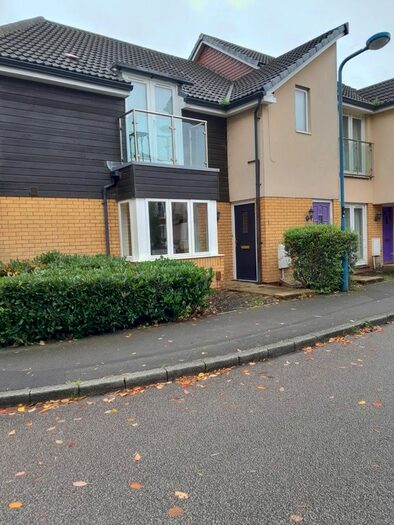 2 Bedroom Flat To Rent In Blue Anchor Avenue, Milton Keynes, MK10