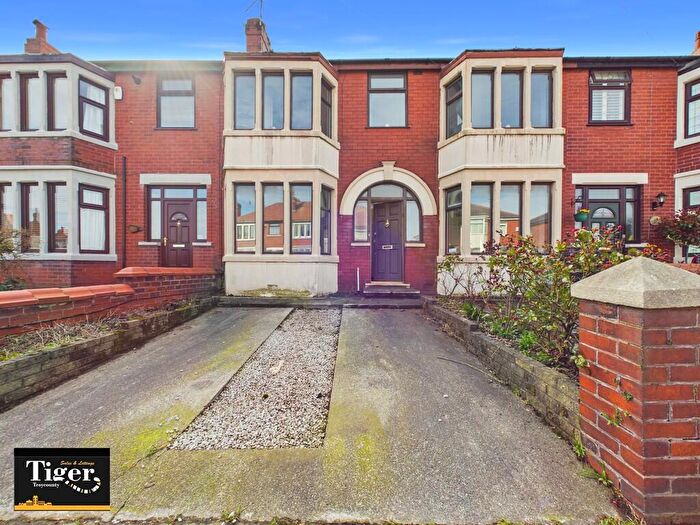 3 Bedroom Terraced House For Sale In Worcester Road, Blackpool, FY3