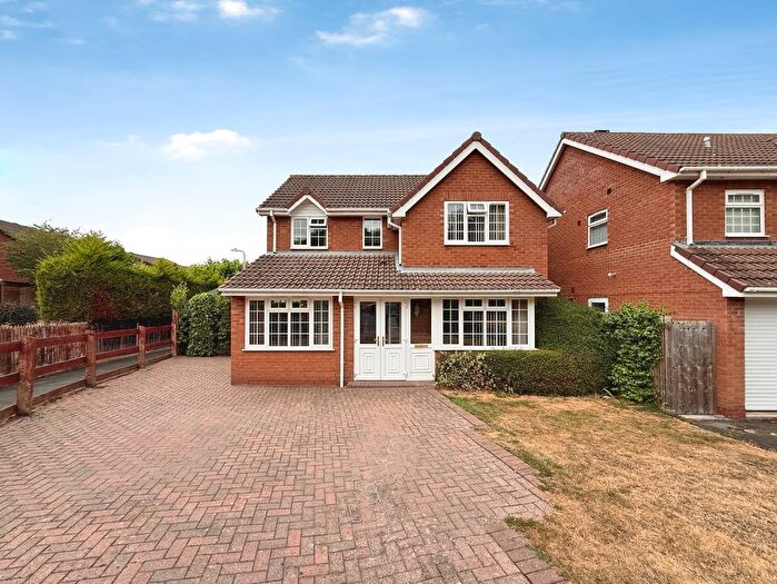 4 Bedroom Detached House For Sale In Moat Close, Telford, TF1