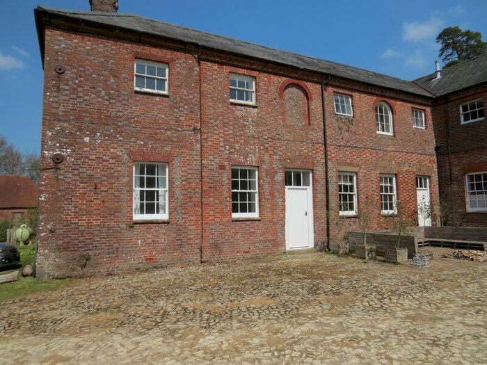 3 Bedroom Ground Flat To Rent In Uppark, Nr South Harting, Petersfield / Midhurst, Hampshire, GU31