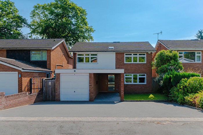 4 Bedroom Detached House For Sale In Anstruther Road, Edgbaston, B15