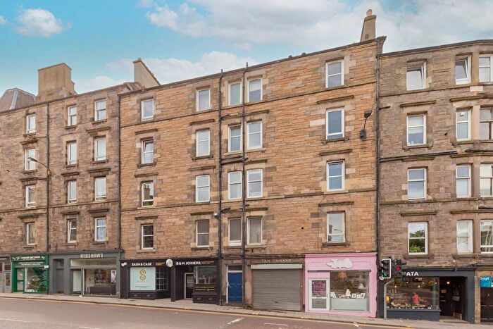 2 Bedroom Flat For Sale In / Rodney Street, Canonmills, Edinburgh, EH7