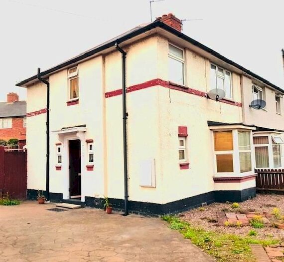 3 Bedroom Property To Rent In Middlemore Road, West Bromwich B71