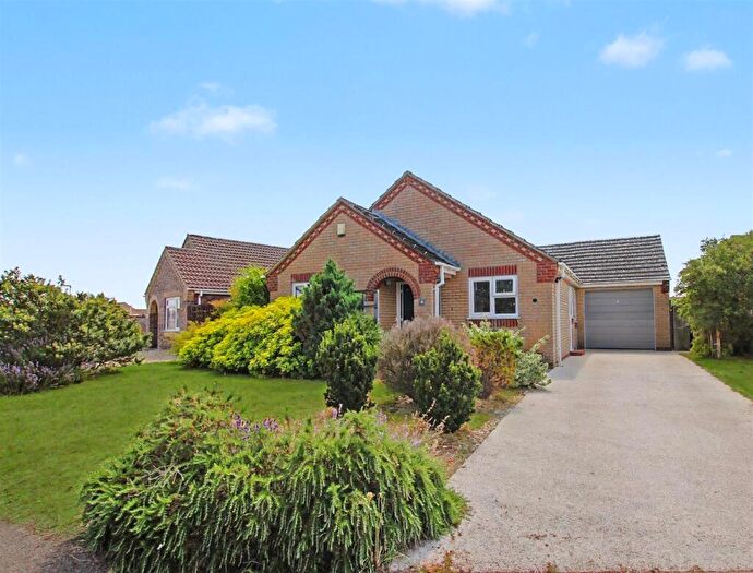 3 Bedroom Detached Bungalow For Sale In Beechers Way, Market Rasen, LN8