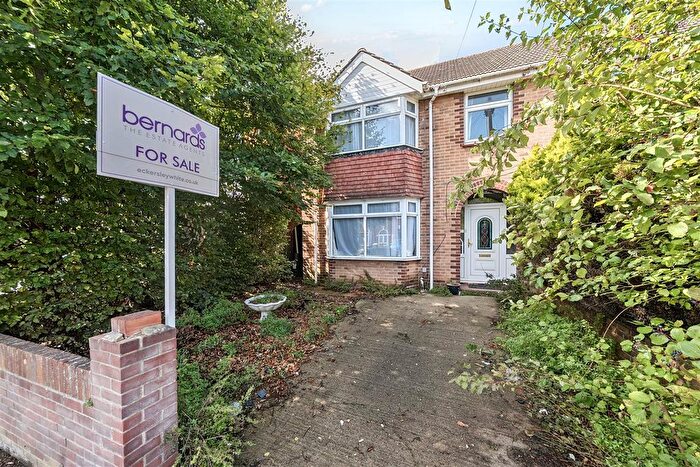 3 Bedroom Terraced House For Sale In Albemarle Avenue, Elson, Gosport, PO12