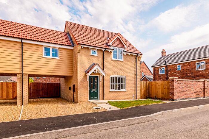 3 Bedroom Semi Detached House For Sale In Gleneagles Drive, Woodhall Spa, LN10