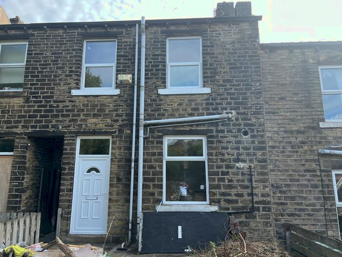 2 Bedroom Terraced House To Rent In North Street, Lockwood, Huddersfield, West Yorkshire, HD1