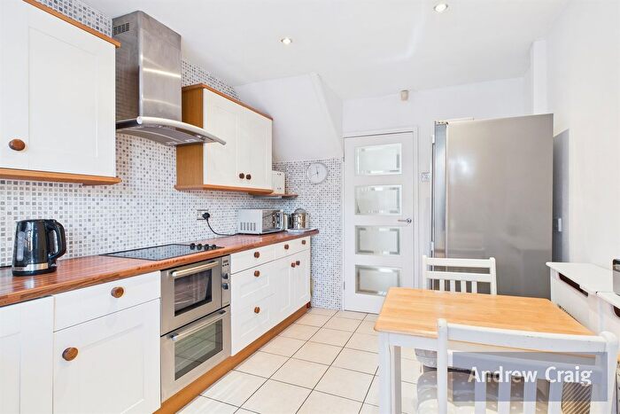 3 Bedroom End Terrace House For Sale In Grosvenor Road, South Shields, NE33