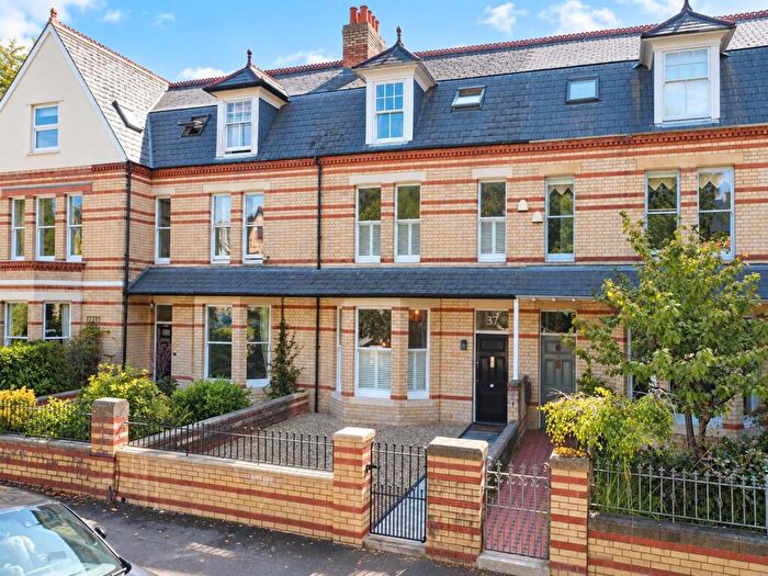 5 Bedroom Terraced House For Sale In Clive Place, Penarth, CF64