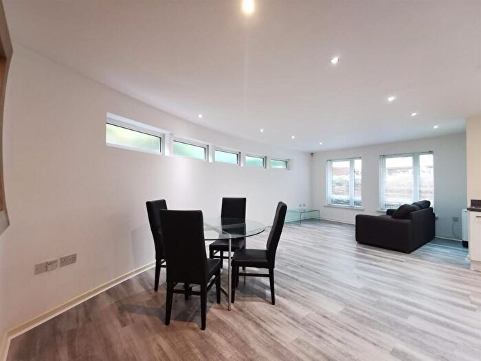 2 Bedroom Apartment To Rent In The Citadel (Block B), Ludgate Hill, Manchester, M4