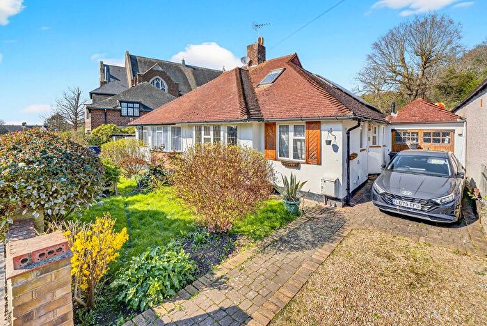 4 Bedroom Semi Detached Bungalow For Sale In Waddington Way, London, SE19