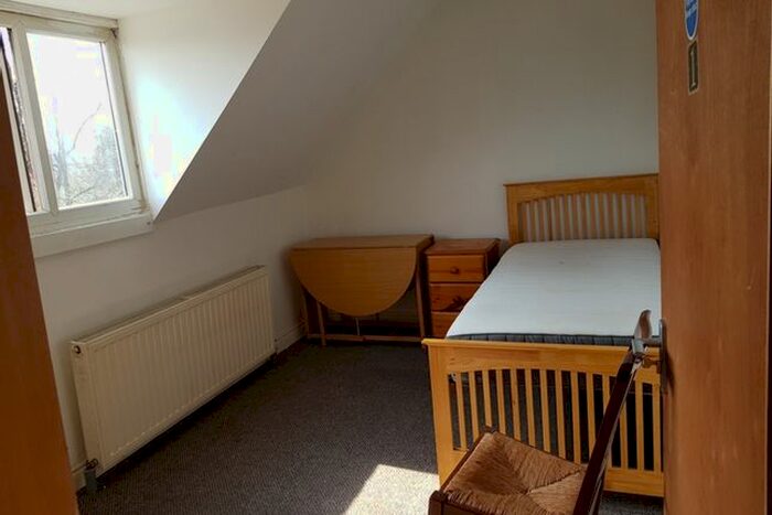 1 Bedroom Property To Rent In Hagley Road, Edgbaston, Birmingham B17