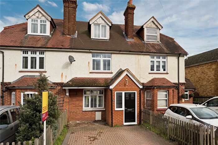 4 Bedroom Detached House To Rent In Send Road, Send, Woking, Surrey, GU23