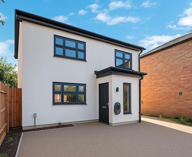 3 Bedroom Detached House For Sale In Cornfield Road, Bury St. Edmunds, Suffolk, IP33
