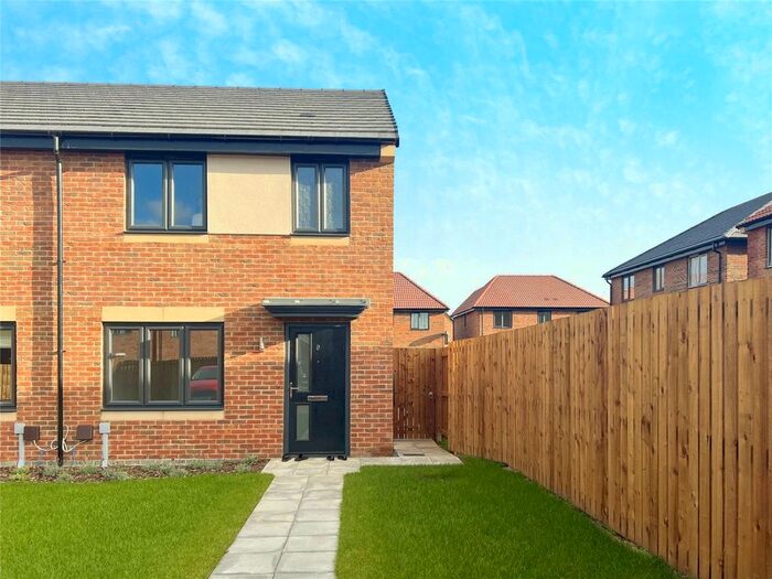 3 Bedroom Semi-Detached House To Rent In Mewburn Avenue, Middlesbrough, North Yorkshire, TS4