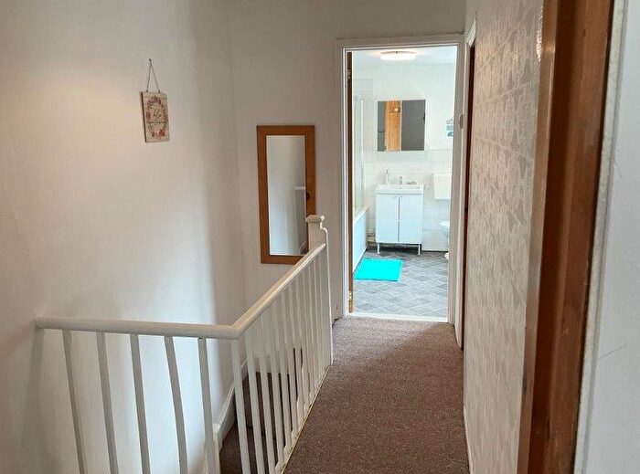 2 Bedroom End Of Terrace House To Rent In Rodney Street, Swansea, SA1
