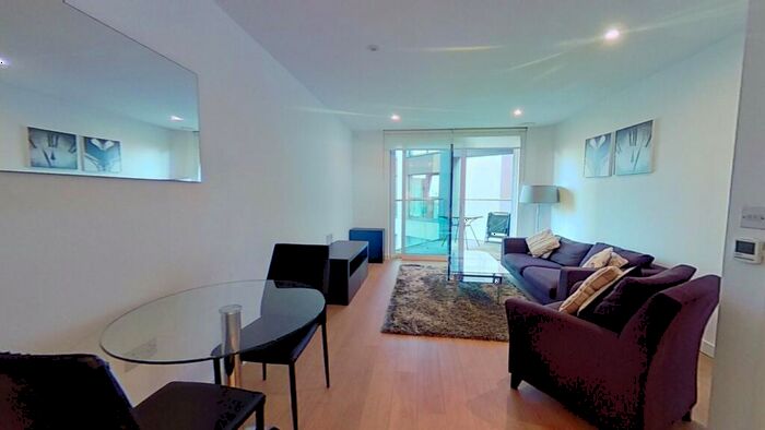 1 Bedroom Apartment For Sale In Rossetti Apartments, Saffron Central Square, Croydon, CR0