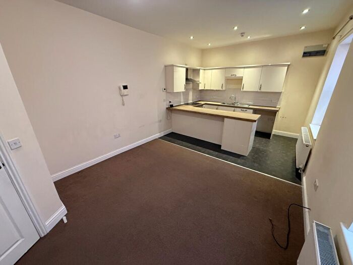1 Bedroom Flat To Rent In Station Street, Burton-On-Trent, DE14