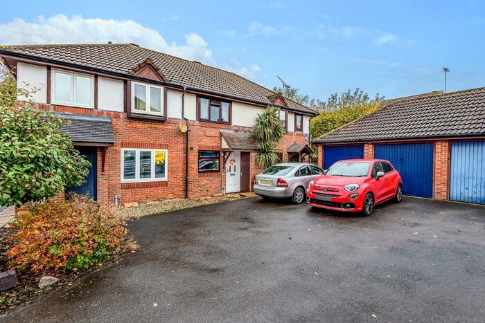2 Bedroom Terraced House To Rent In Howell Close, Warfield, RG42