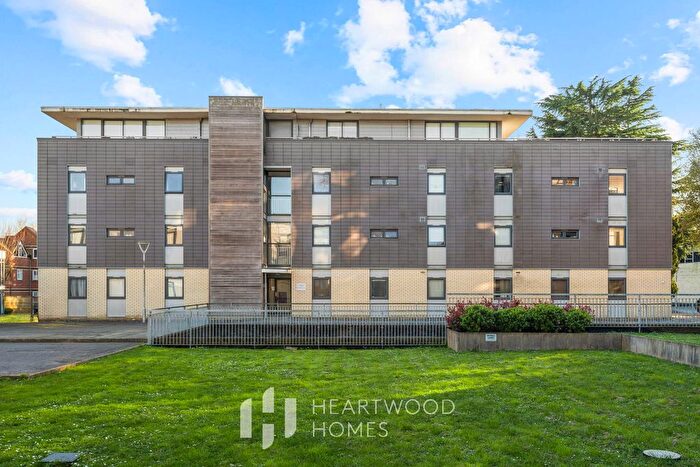 1 Bedroom Flat For Sale In % Shared Ownership - Whitley Court, Hatfield Road, St. Albans, AL1