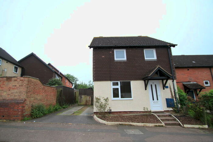 2 Bedroom Semi-Detached House To Rent In Blue Gates Road, Leicester, LE4