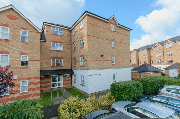 1 Bedroom Flat To Rent In Millenium Quay, Greenwich, SE8