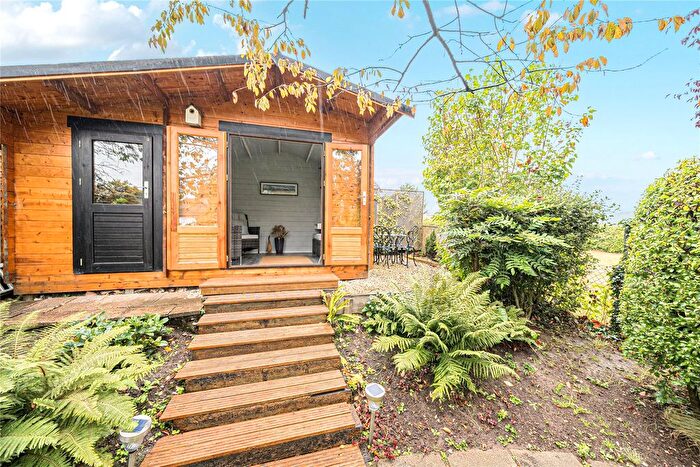 2 Bedroom Semi-detached House For Sale In Charmwood Villas, Rushmore Hill, Orpington, BR6