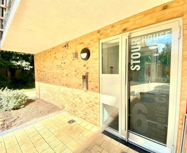 1 Bedroom Apartment To Rent In Stour House, Kidwells Close, Maidenhead, Berkshire, SL6