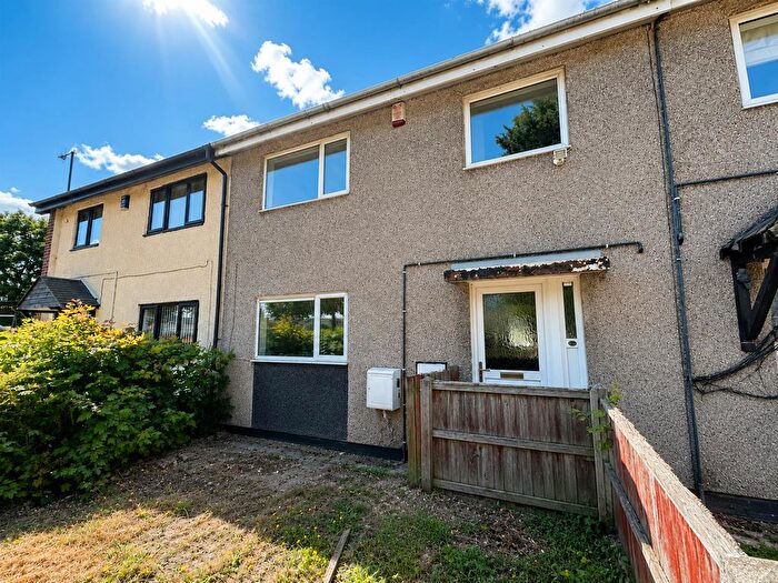 3 Bedroom Terraced House For Sale In Mulberry Gardens, Nottingham, NG6