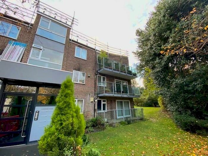 1 Bedroom Flat To Rent In Langham Court, West Didsbury, Manchester, M20