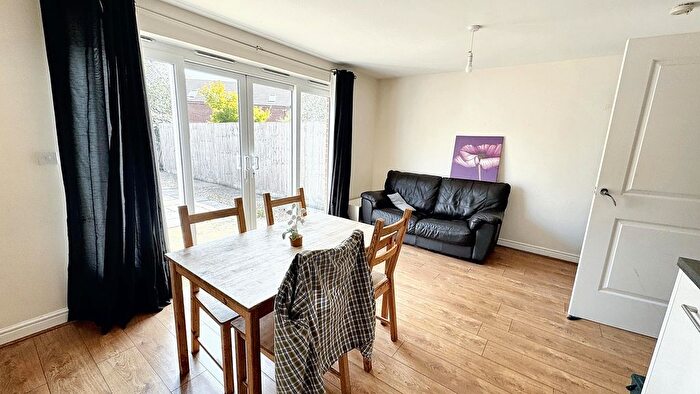 1 Bedroom Semi-Detached House To Rent In Great Clover Leaze, Bristol, BS16