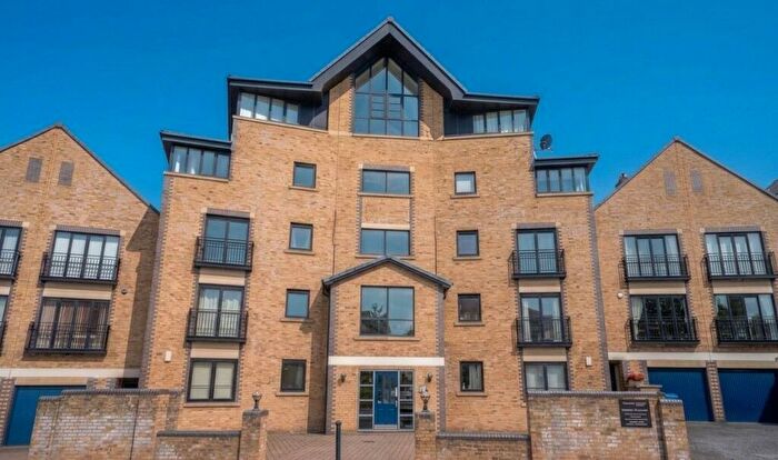 2 Bedroom Apartment To Rent In South Ferry Quay, Liverpool, L3