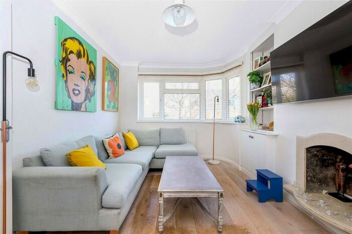 2 Bedroom Maisonette To Rent In Woldham Road, Bromley BR2