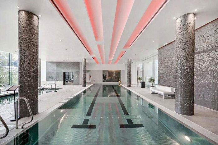 Flat To Rent In Pan Peninsula, West Tower, E14