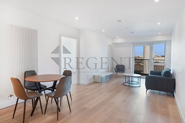 2 Bedroom Apartment To Rent In Galleria House, Canning Town, E16
