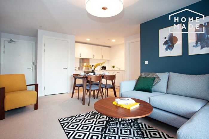 2 Bedroom Flat To Rent In Aston Place, B1