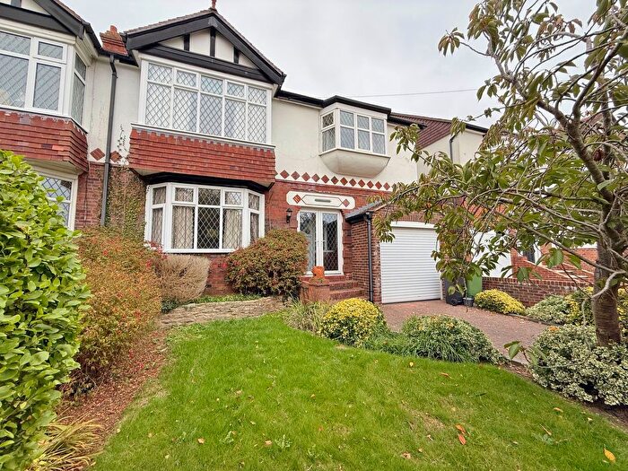 4 Bedroom Semi-Detached House For Sale In Evelegh Road, Farlington, PO6