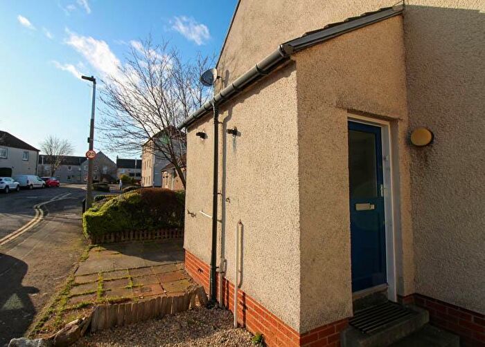 2 Bedroom Terraced House To Rent In South Gyle Wynd, Edinburgh, EH12